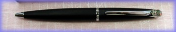 cross soccer limited pen,More description